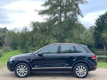 Used Volkswagen Touareg 2012 for sale - 79834983: Photo
