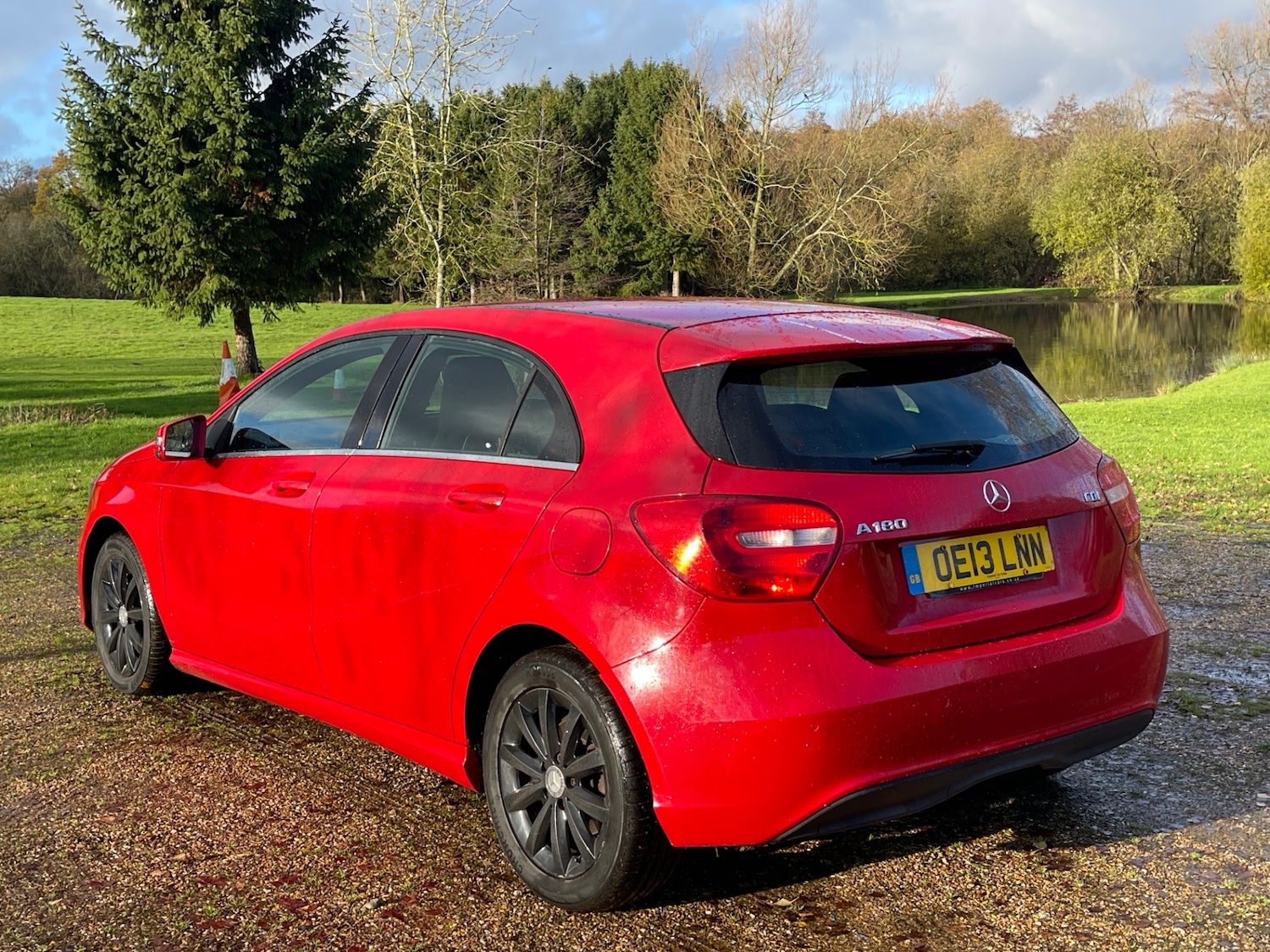 Used Mercedes-Benz A-Class 2013 for sale - 76757464: Photo 2