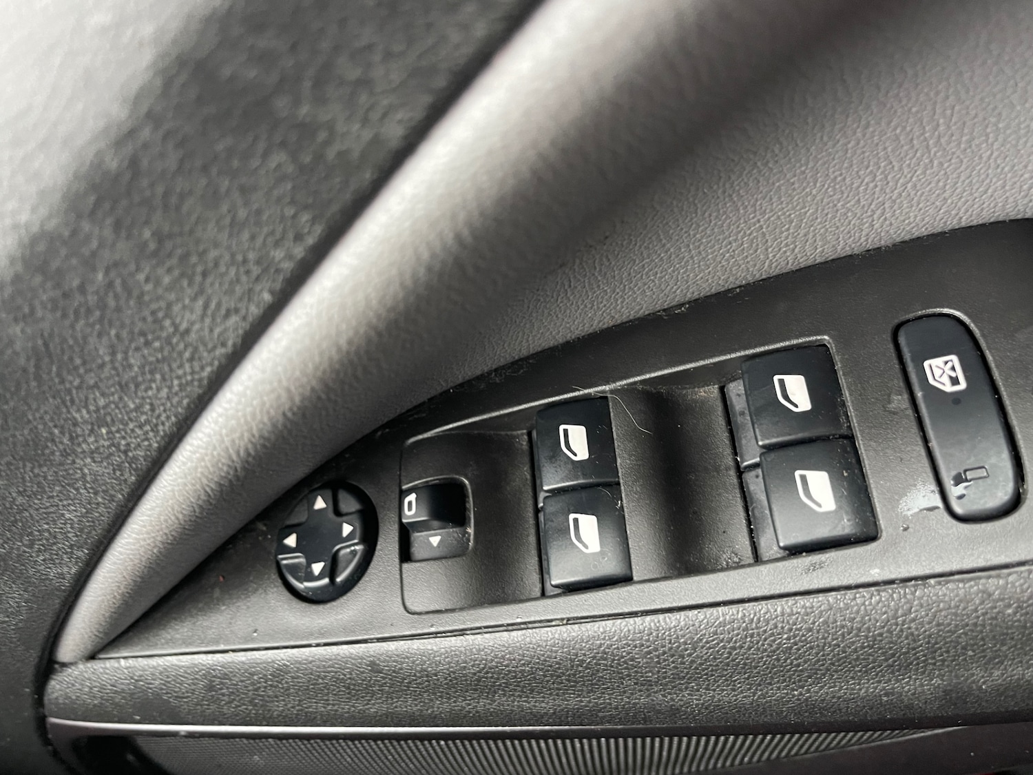 Used Vauxhall Crossland X 2020 for sale - 76312202: Photo 16