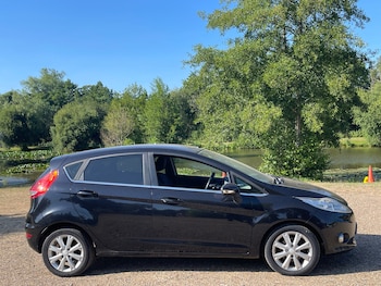 Used Ford Fiesta 2011 for sale - 79198795: Photo