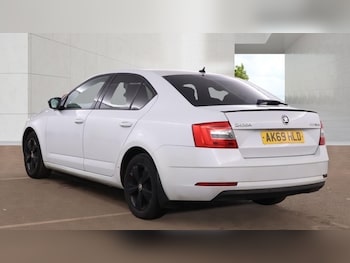 Used Skoda Octavia 2019 for sale - 78612528: Photo