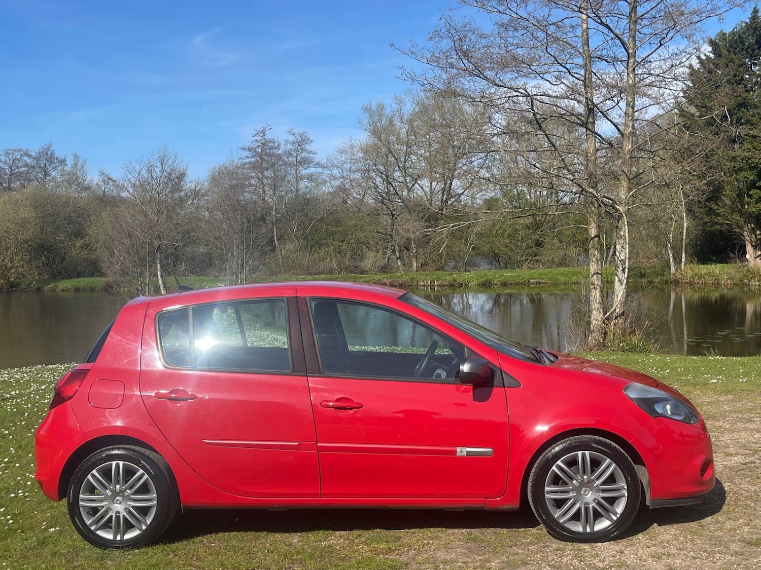 Used Renault Clio 2011 for sale - 77173538: Photo 4