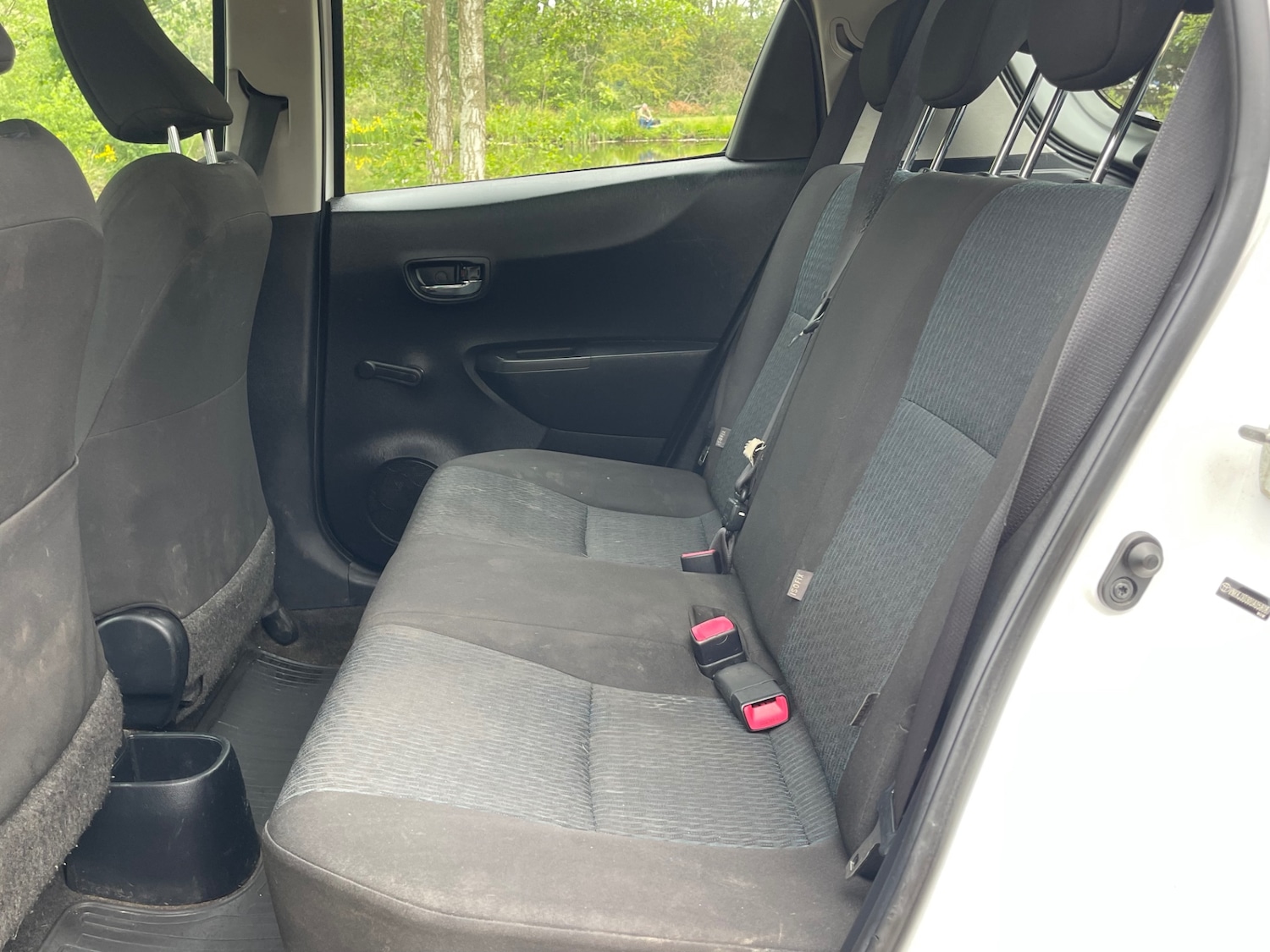 Used Toyota Yaris 2012 for sale - 76258937: Photo 10