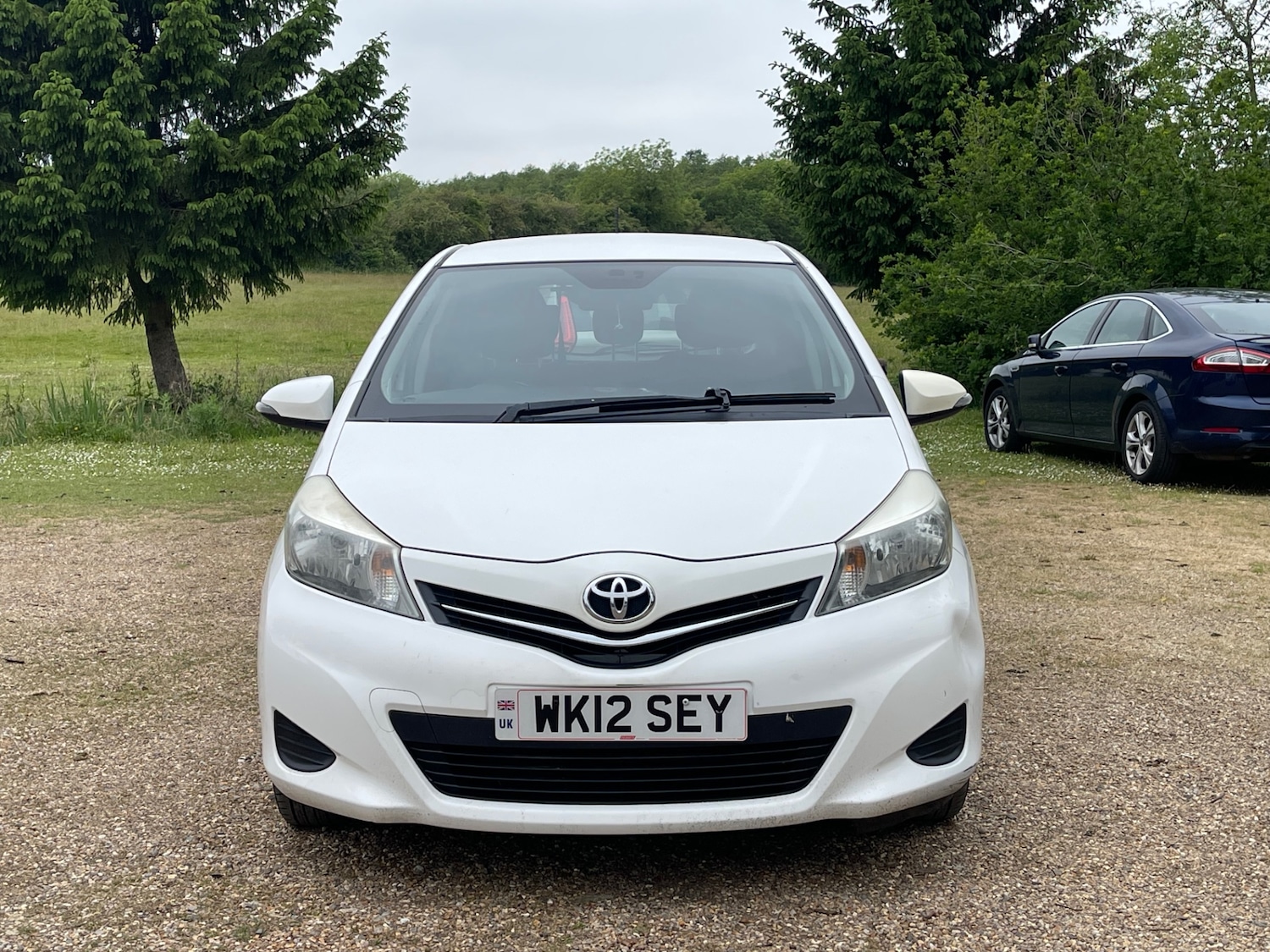 Used Toyota Yaris 2012 for sale - 76258937: Photo 8