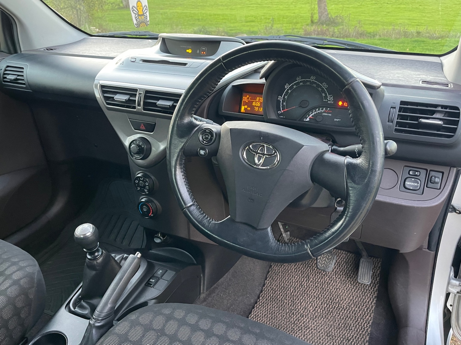 Used Toyota IQ 2009 for sale - 76606818: Photo 10