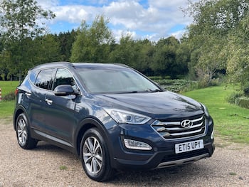 Used Hyundai Santa Fe 2015 for sale - 79780172: Photo