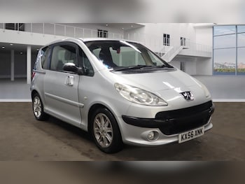 Peugeot - 1007