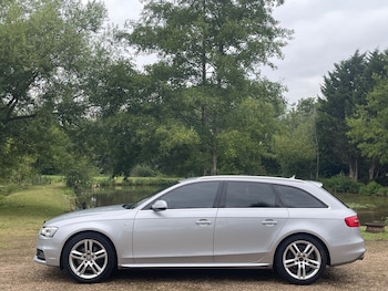 Used Audi A4 2015 for sale - 76225196: Photo