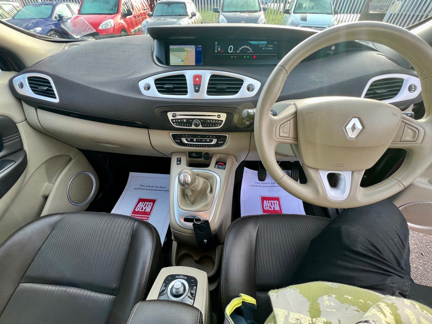 Used Renault Scenic 2011 for sale - 77207318: Photo 14