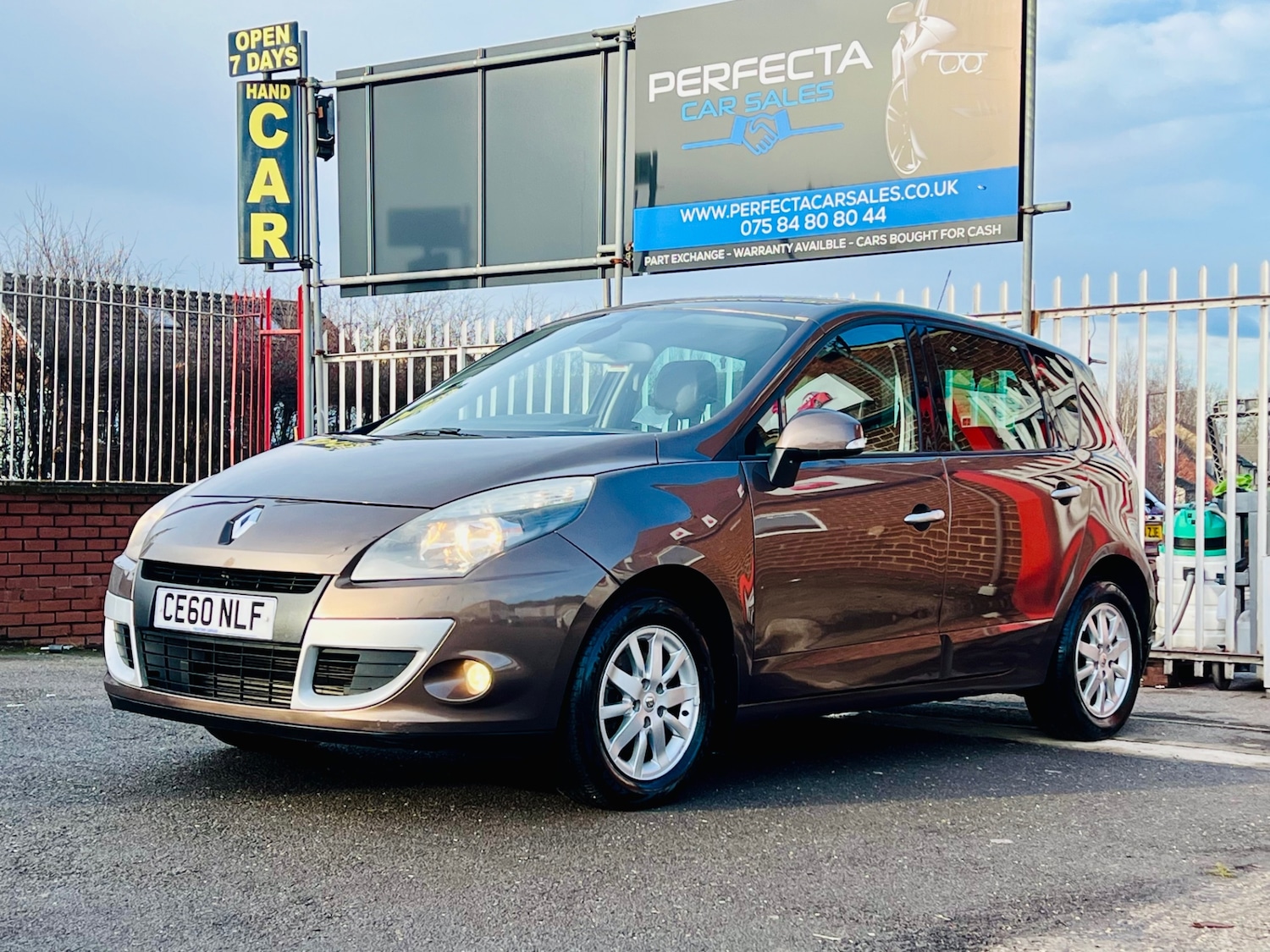 Used Renault Scenic 2011 for sale - 77207318: Photo 22