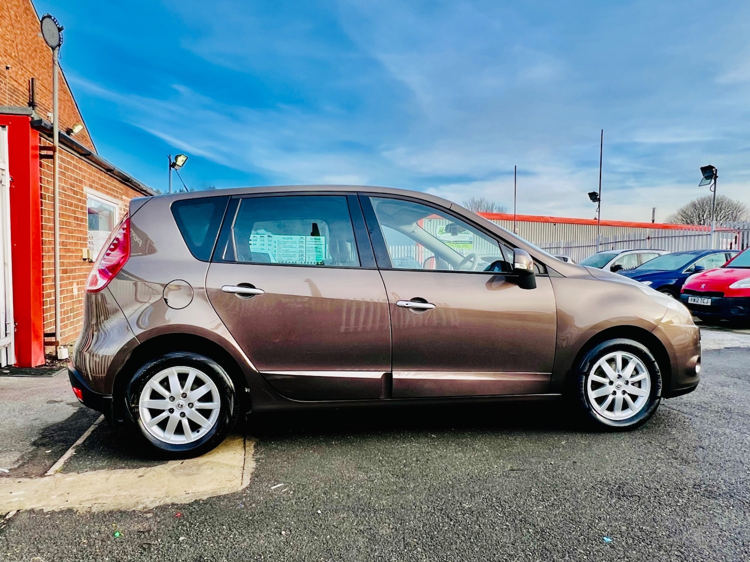 Used Renault Scenic 2011 for sale - 77207318: Photo 8