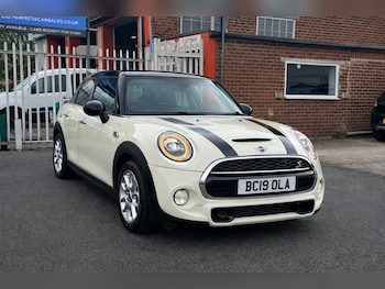 Used MINI Hatch 2019 for sale - 78184161: Photo