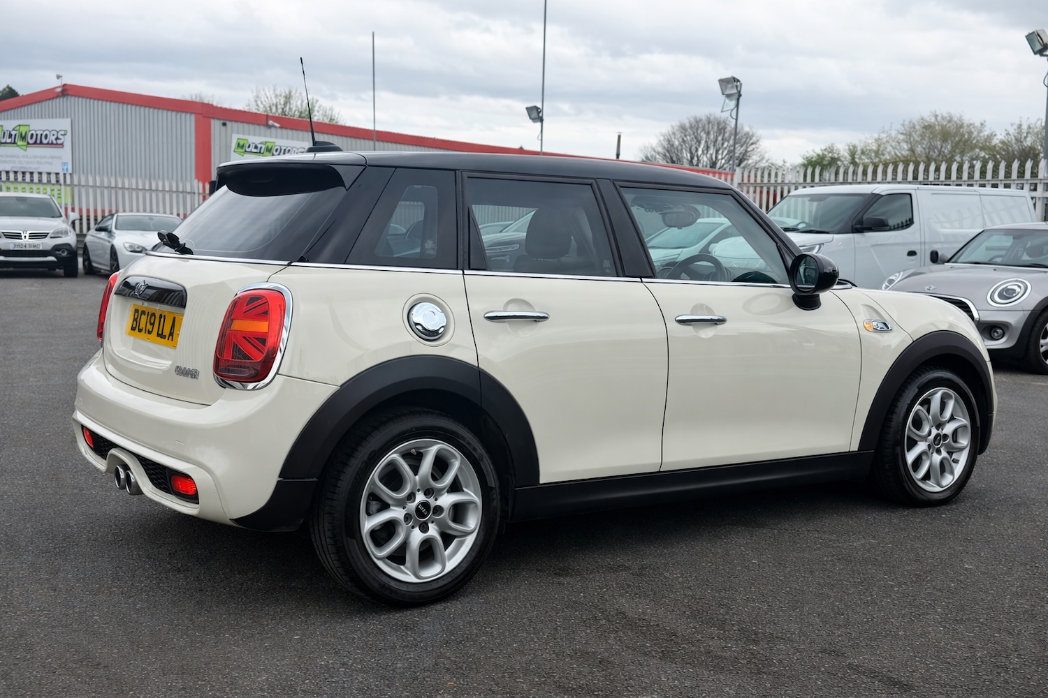 Used MINI Hatch 2019 for sale - 78184161: Photo 9