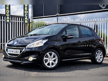 Used Peugeot 208 2014 for sale - 78258688: Photo