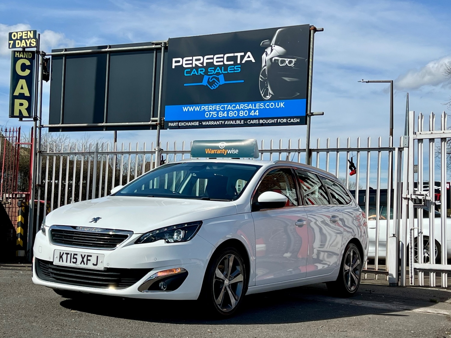 Used Peugeot 308 2015 for sale - 76418604: Photo 1