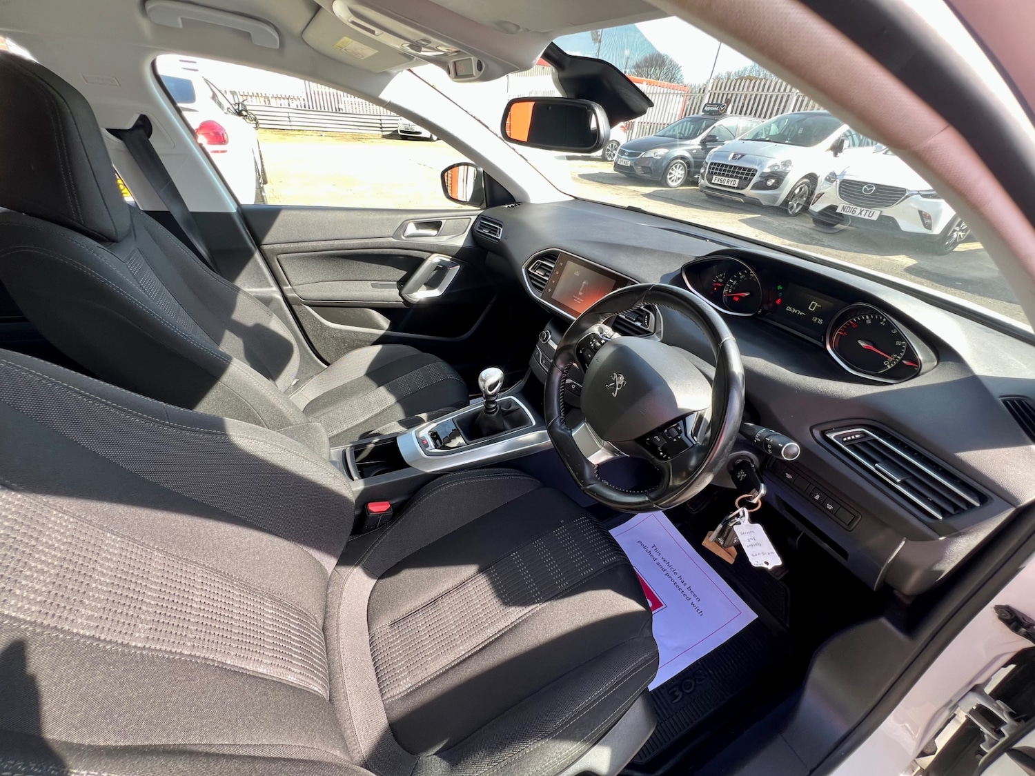 Used Peugeot 308 2015 for sale - 76418604: Photo 15