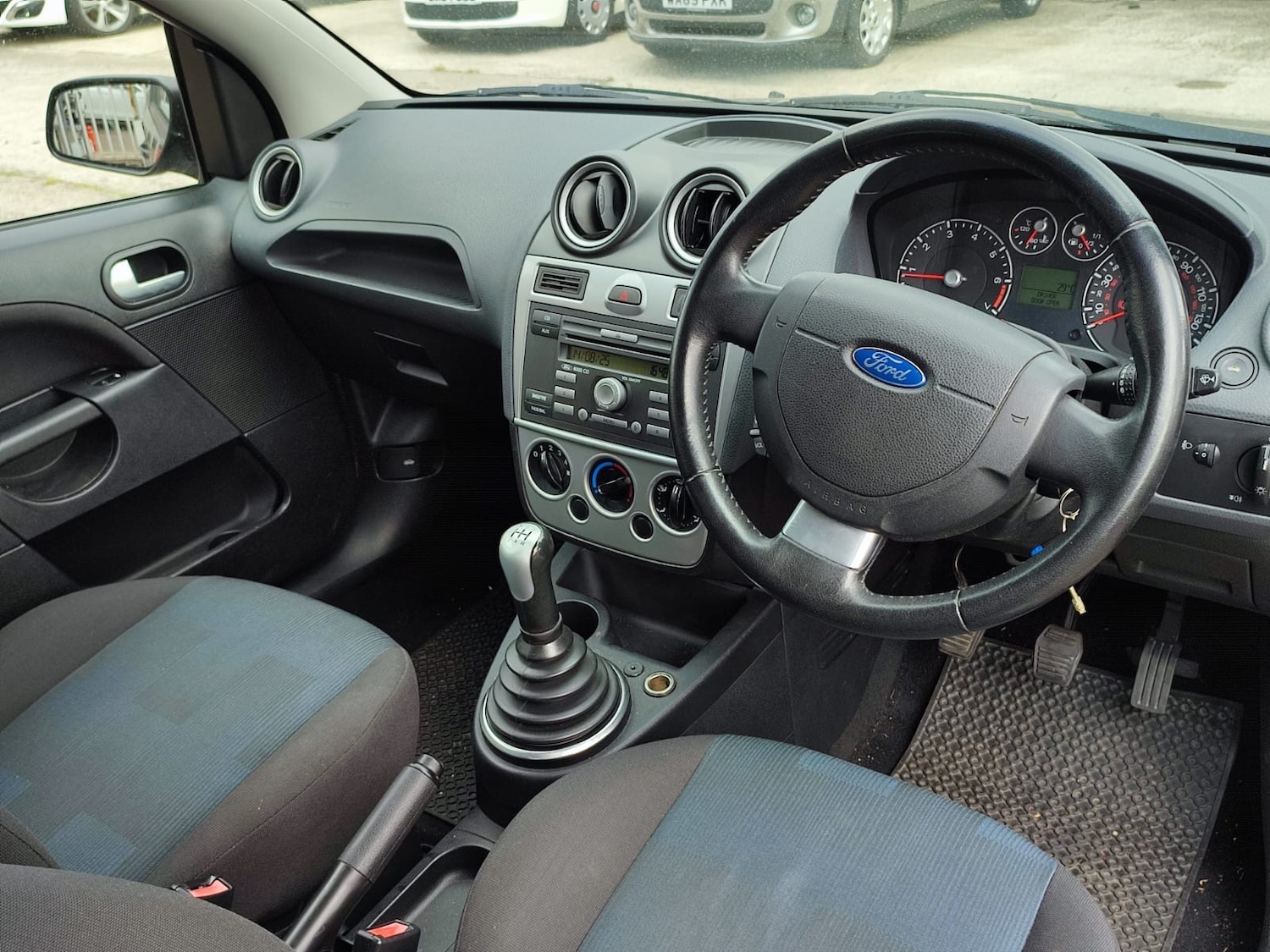 Used Ford Fiesta 2007 for sale - 76837577: Photo 10
