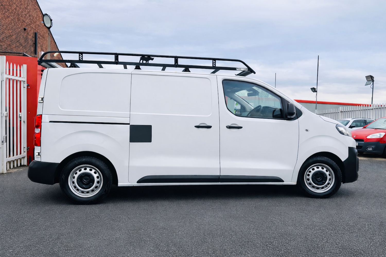 Used Citroen Dispatch 2019 for sale - 77237237: Photo 6