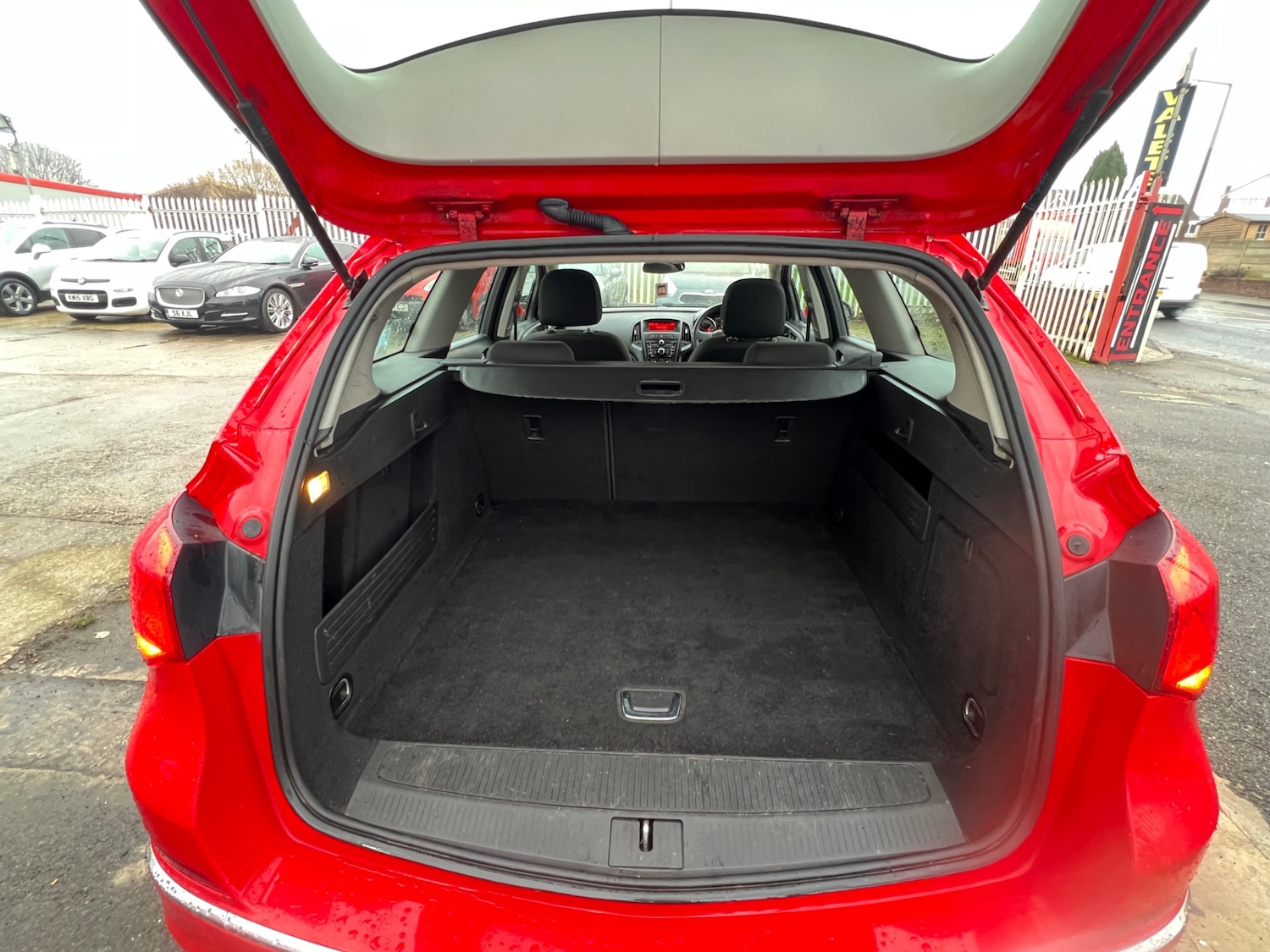 Used Vauxhall Astra 2013 for sale - 77438713: Photo 14