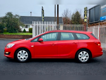 Used Vauxhall Astra 2013 for sale - 77438713: Photo