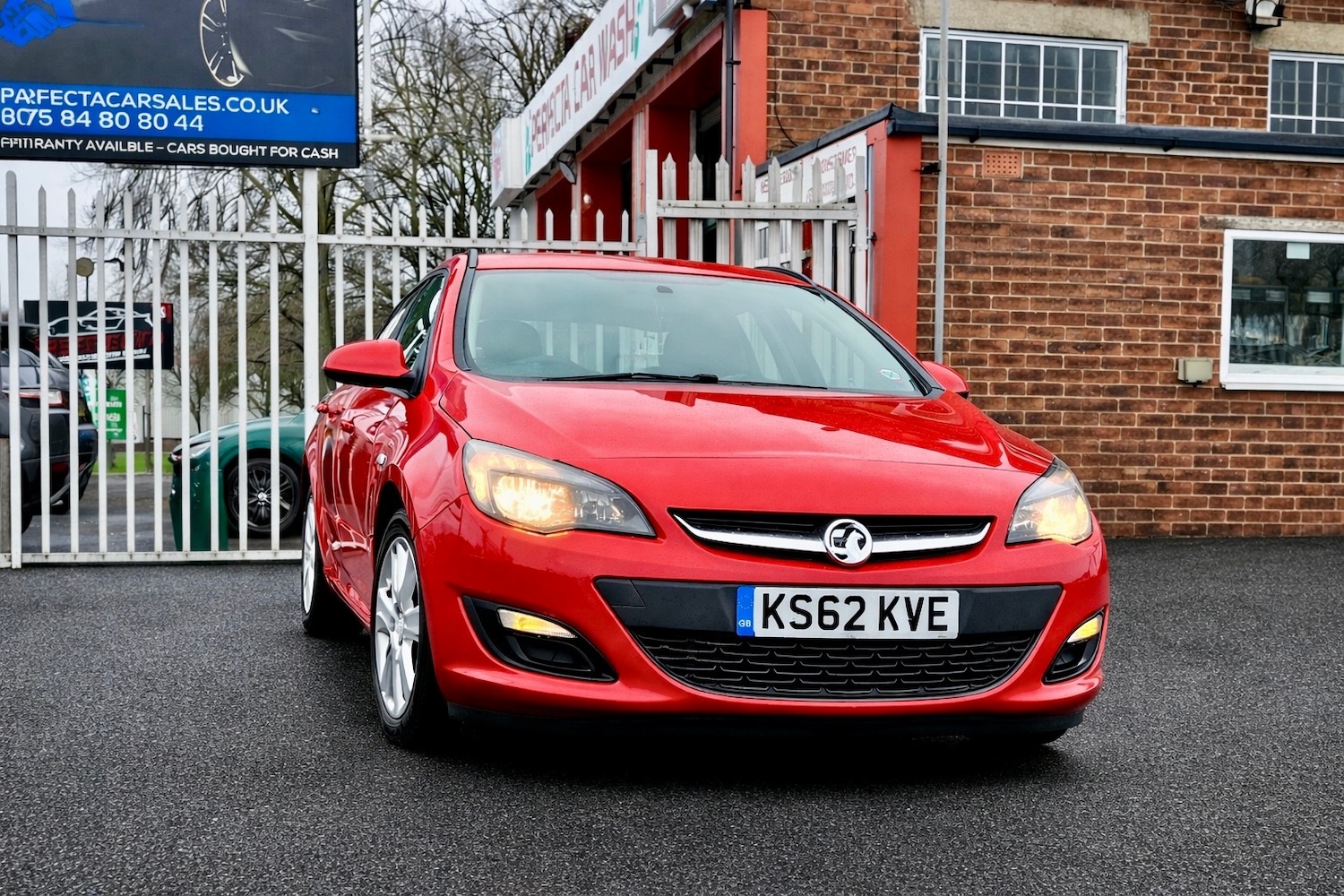 Used Vauxhall Astra 2013 for sale - 77438713: Photo 9