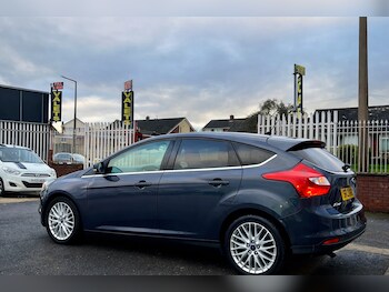 Used Ford Focus 2013 for sale - 77242024: Photo