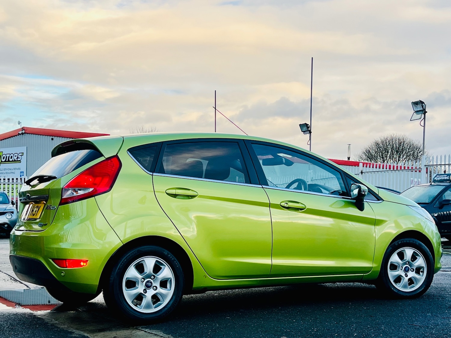 Used Ford Fiesta 2011 for sale - 76847732: Photo 10