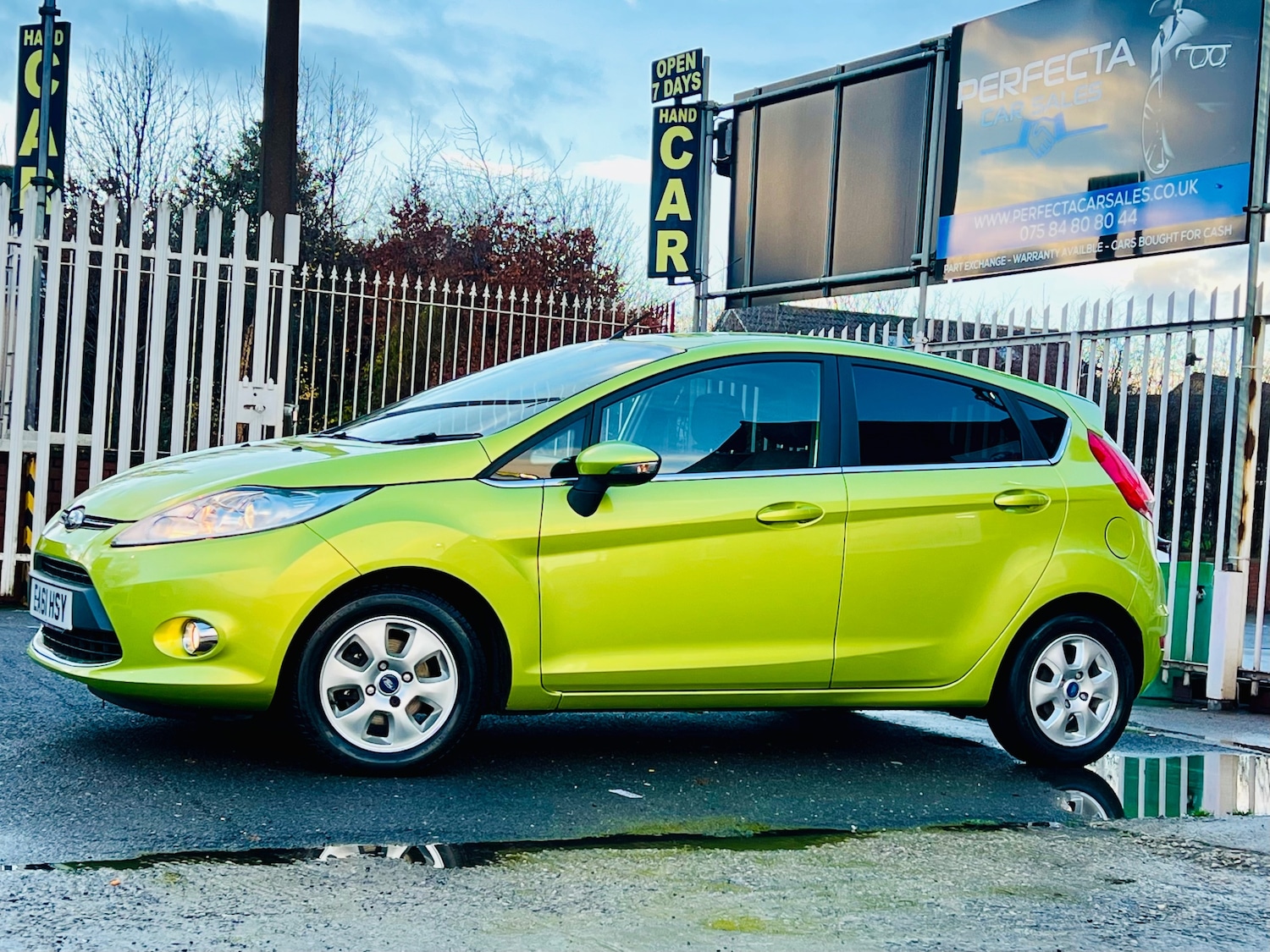 Used Ford Fiesta 2011 for sale - 76847732: Photo 3