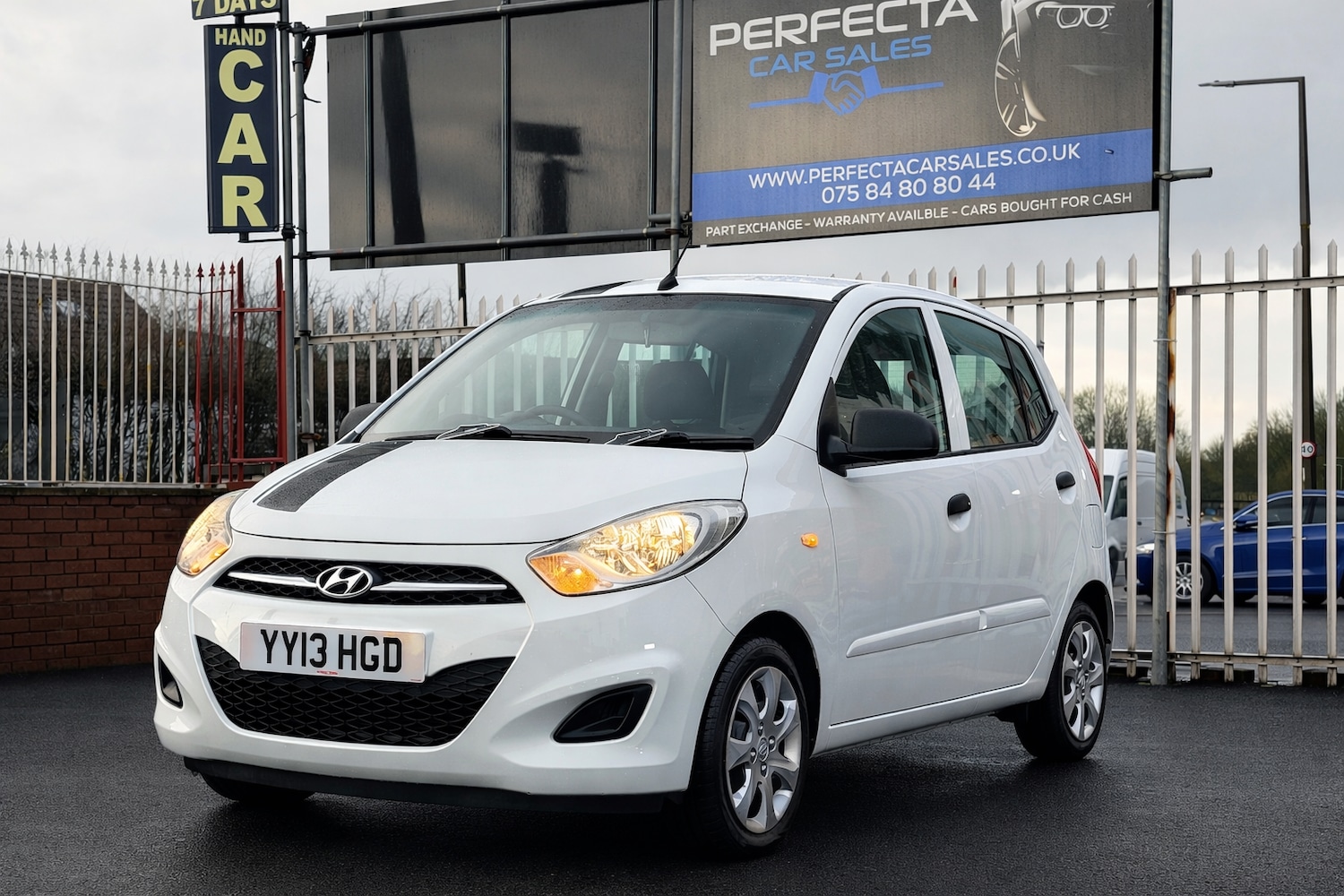 Used Hyundai i10 2013 for sale - 77626339: Photo 1
