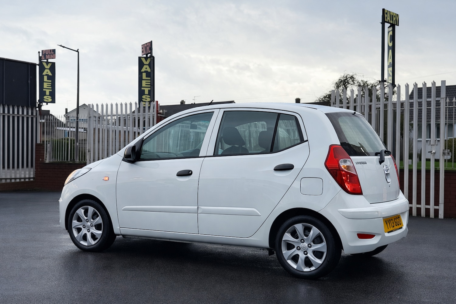 Used Hyundai i10 2013 for sale - 77626339: Photo 4