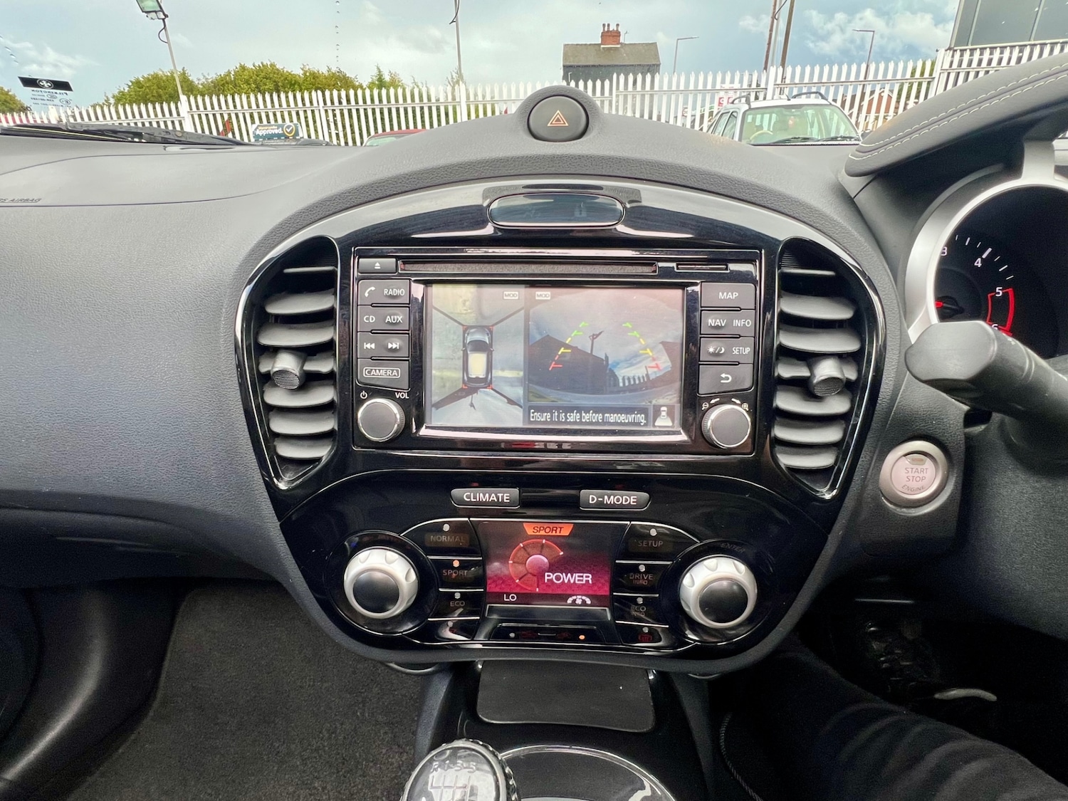 Used Nissan Juke 2015 for sale - 76418588: Photo 13