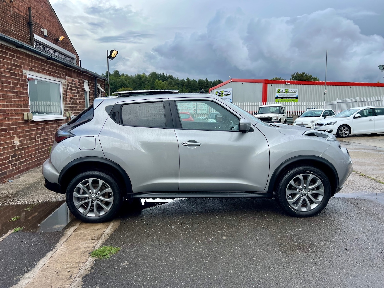 Used Nissan Juke 2015 for sale - 76418588: Photo 9