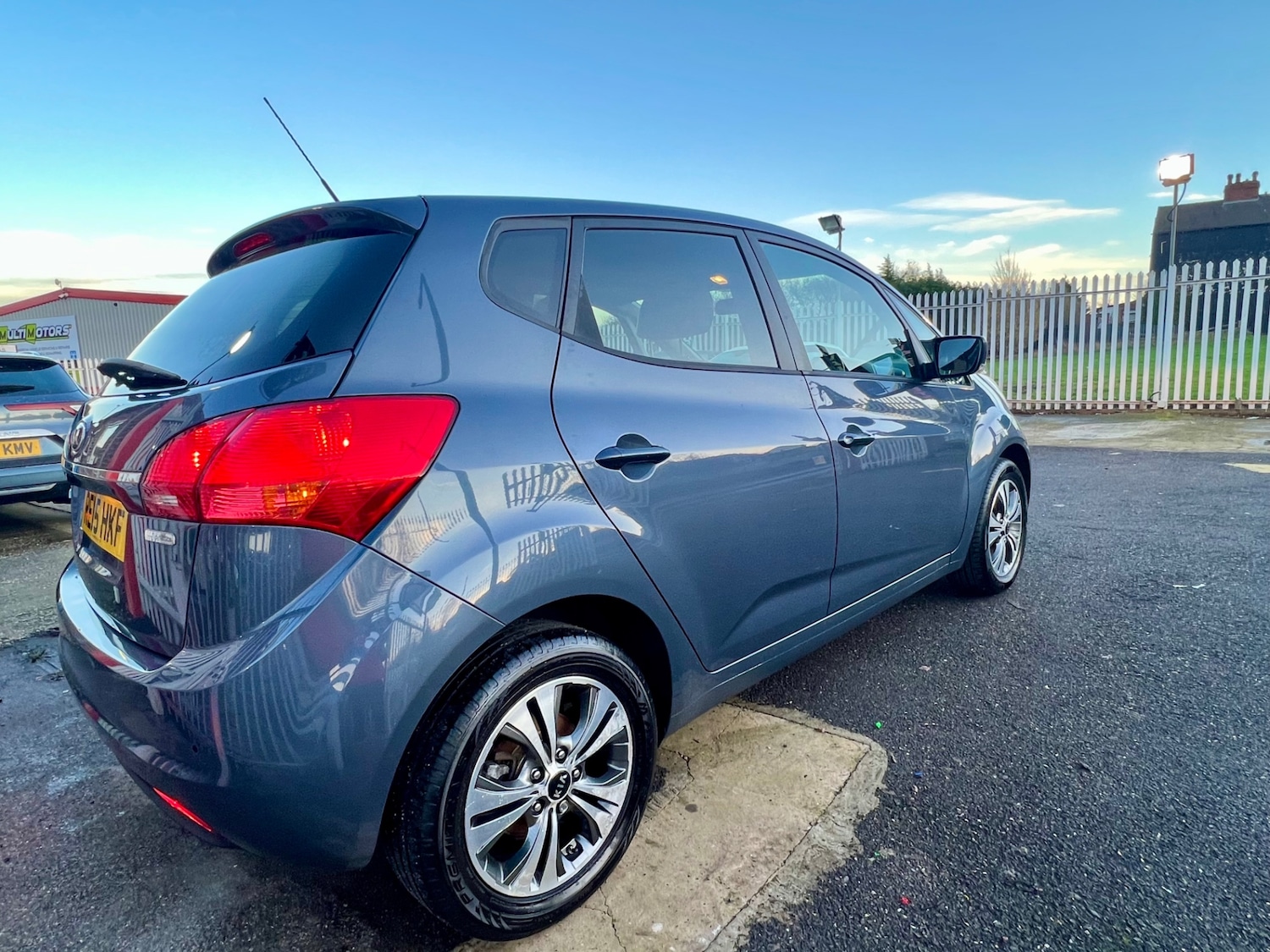Used Kia Venga 2015 for sale - 76963098: Photo 11