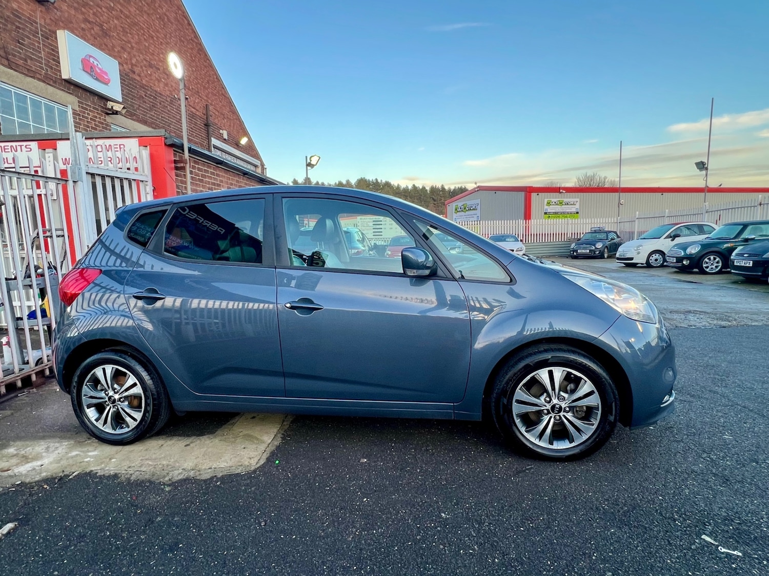 Used Kia Venga 2015 for sale - 76963098: Photo 12