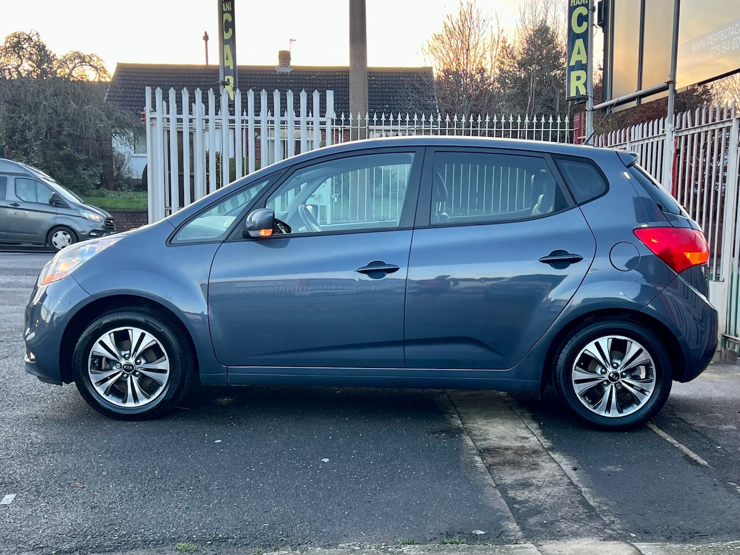 Used Kia Venga 2015 for sale - 76963098: Photo 17