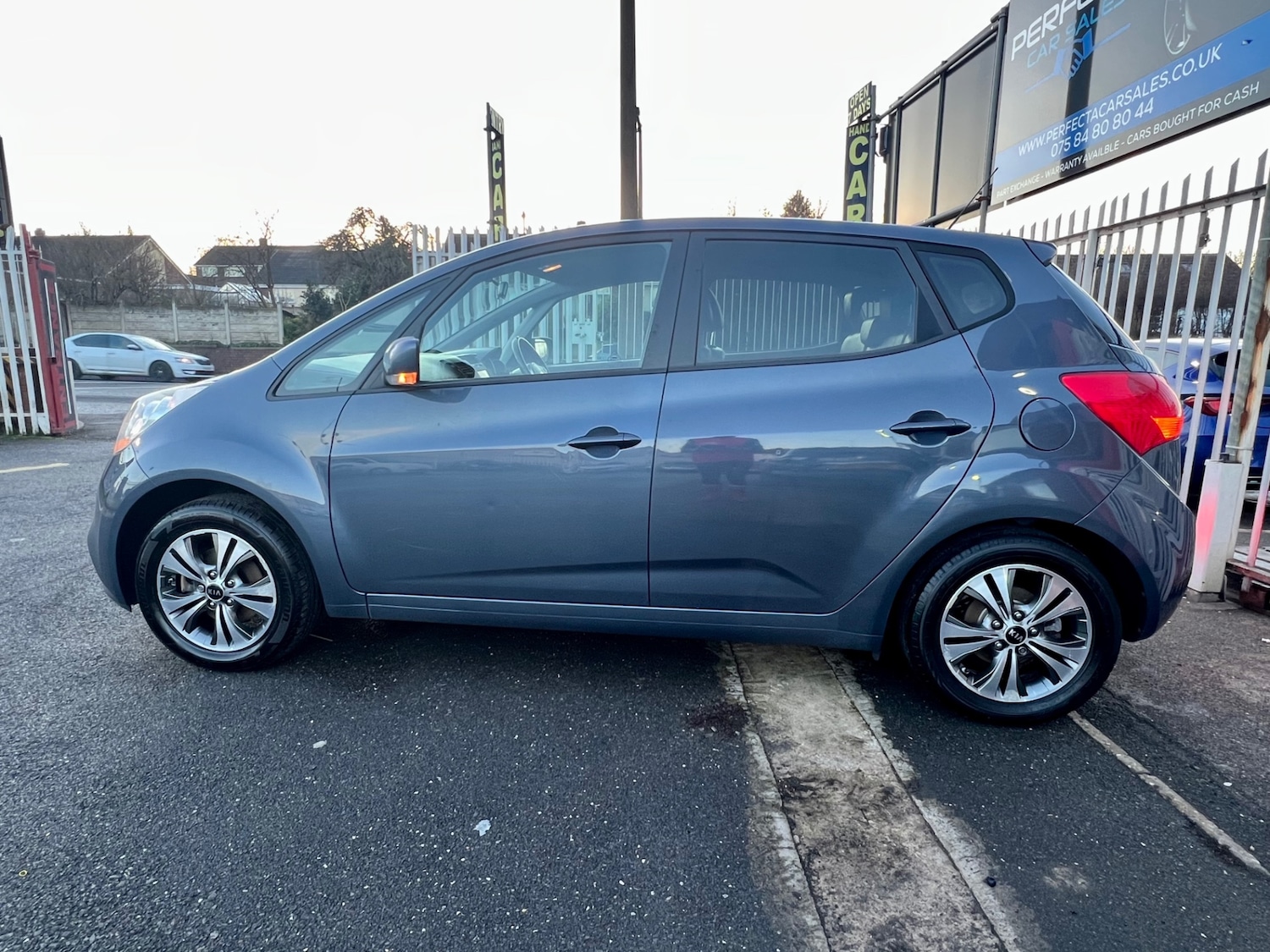 Used Kia Venga 2015 for sale - 76963098: Photo 6