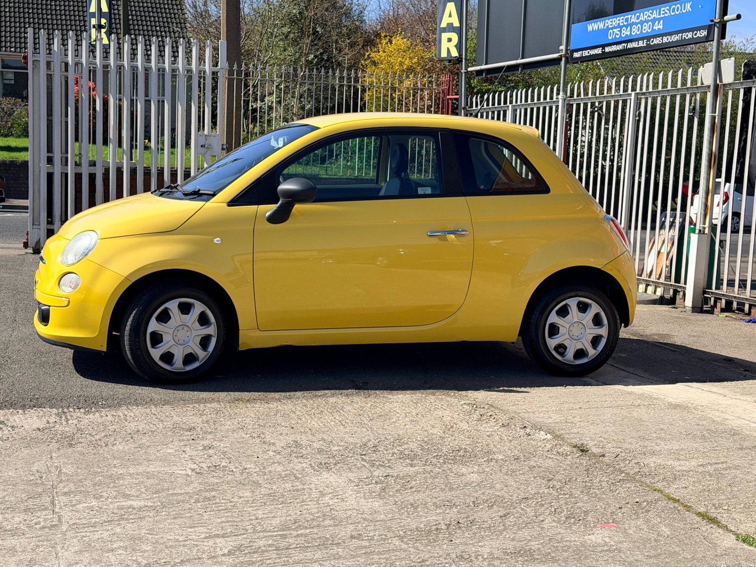 Used Fiat 500 2011 for sale - 78148369: Photo 2