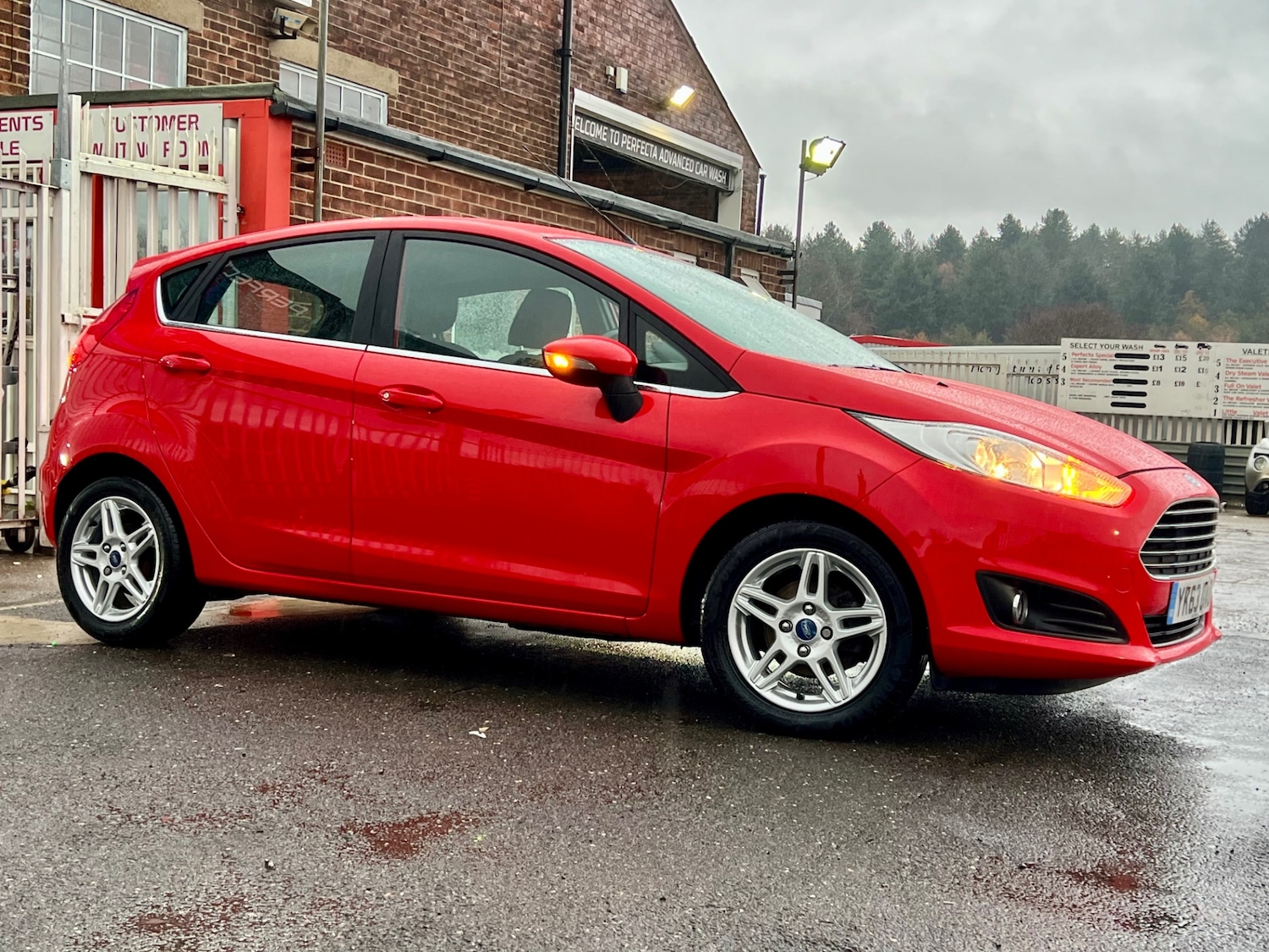 Used Ford Fiesta 2013 for sale - 76830706: Photo 11