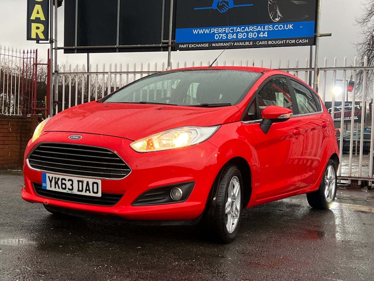 Used Ford Fiesta 2013 for sale - 76830706: Photo 12