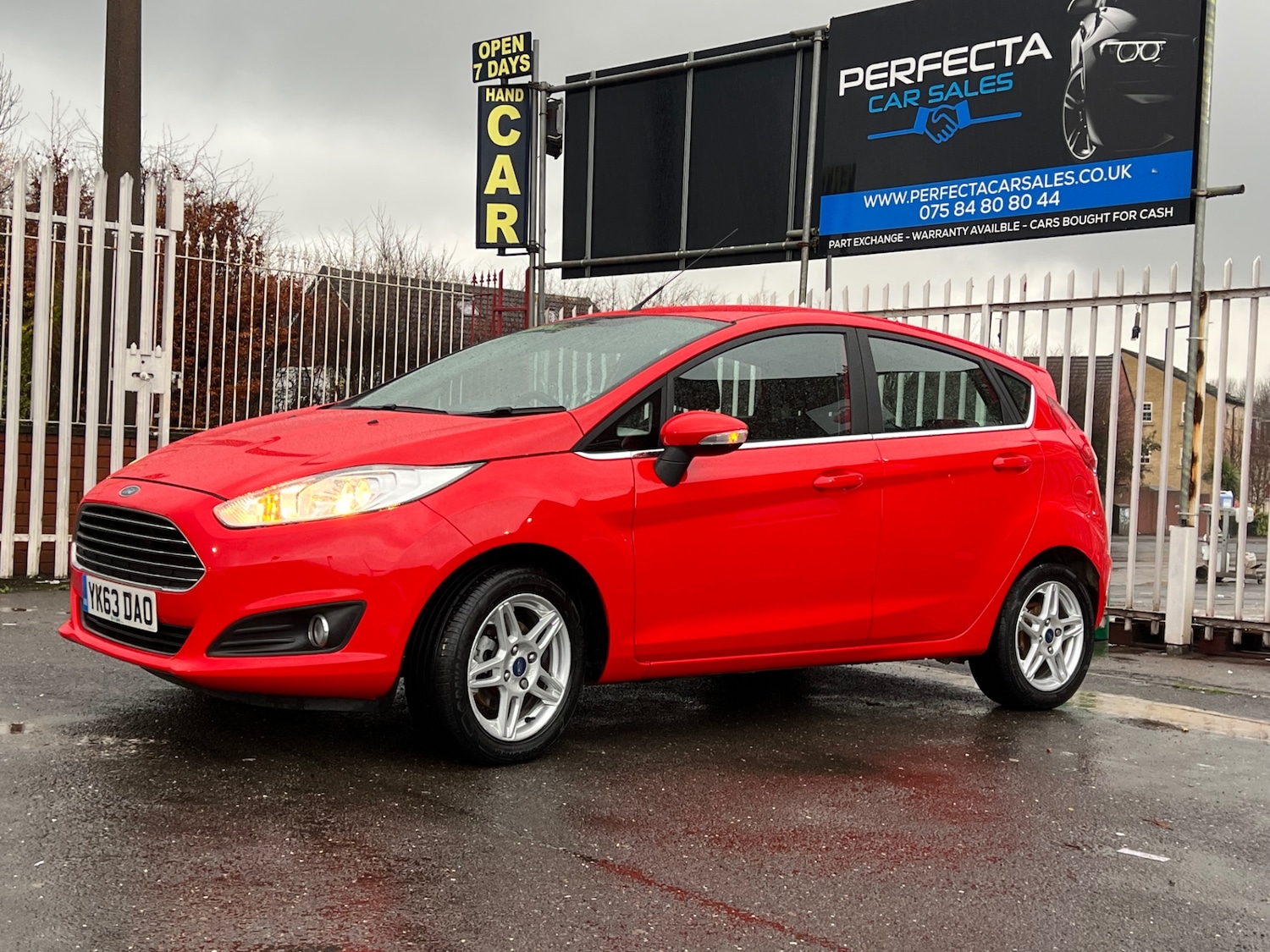 Used Ford Fiesta 2013 for sale - 76830706: Photo 3