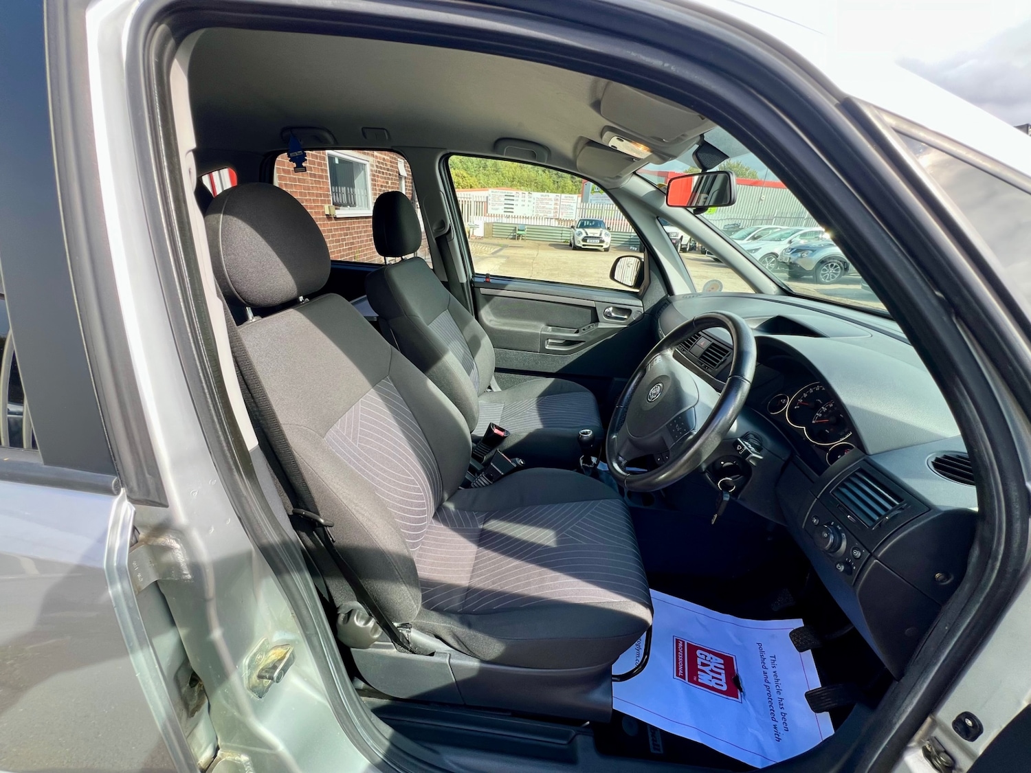 Used Vauxhall Meriva 2006 for sale - 76418538: Photo 12