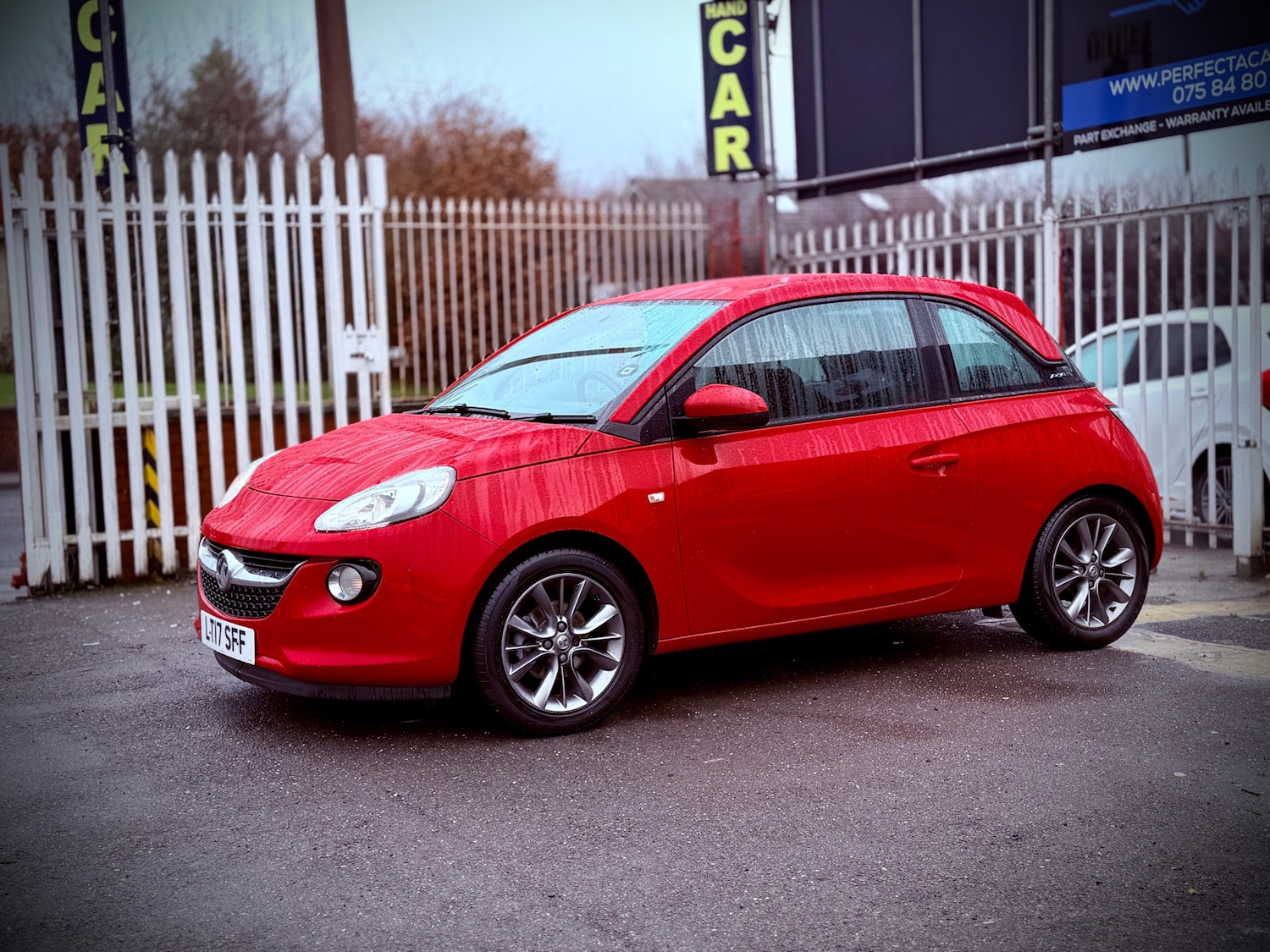 Used Vauxhall ADAM 2017 for sale - 77627195: Photo 2