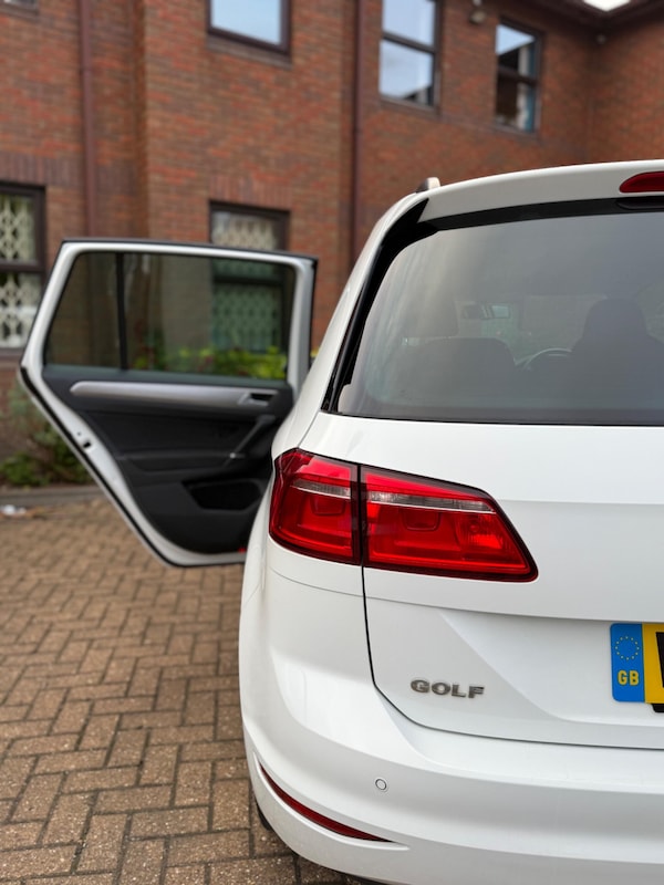 Used Volkswagen Golf SV 2015 for sale - 76247589: Photo 16