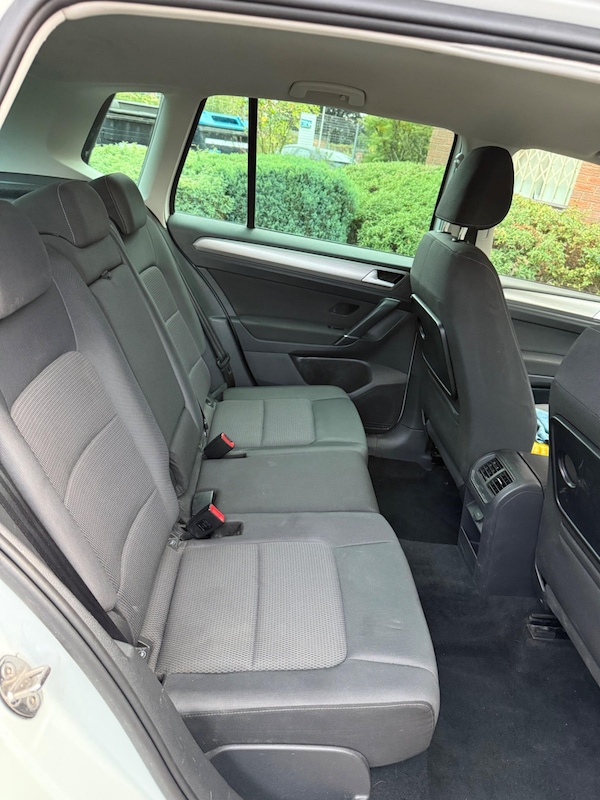 Used Volkswagen Golf SV 2015 for sale - 76247589: Photo 24