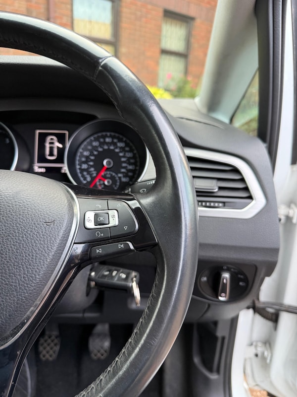 Used Volkswagen Golf SV 2015 for sale - 76247589: Photo 28