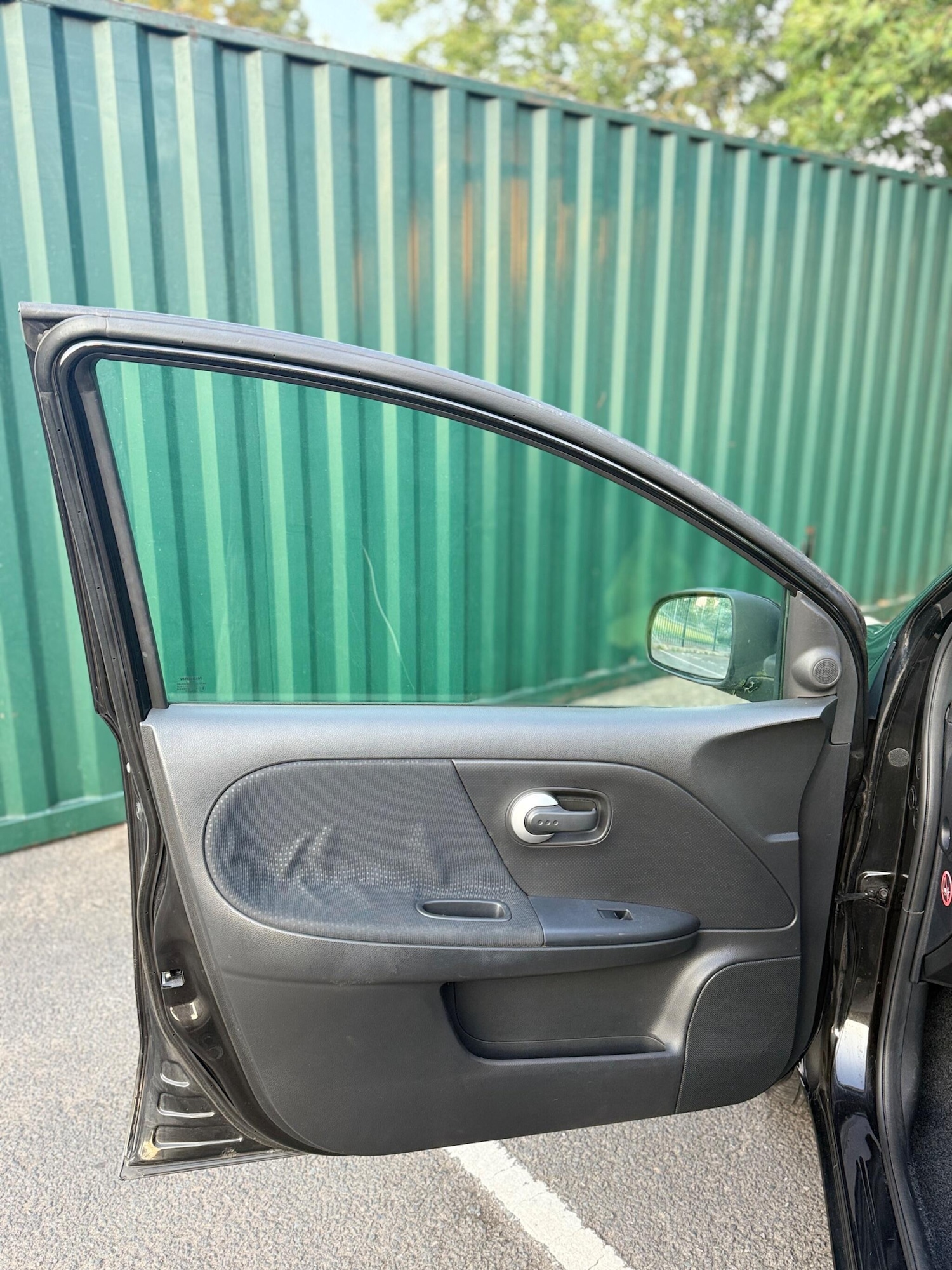 Vehicle 33