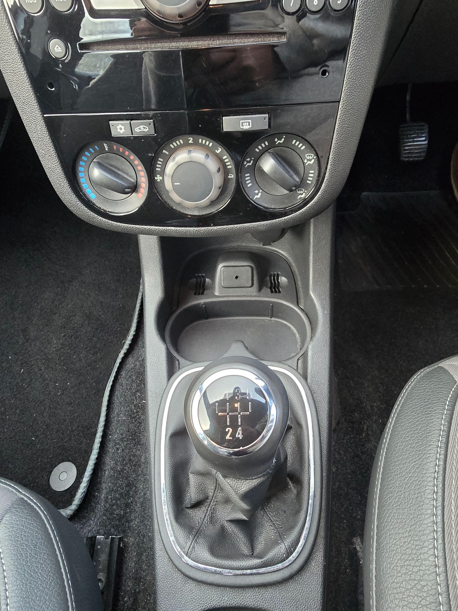 Used Vauxhall Corsa 2014 for sale - 77237686: Photo 16