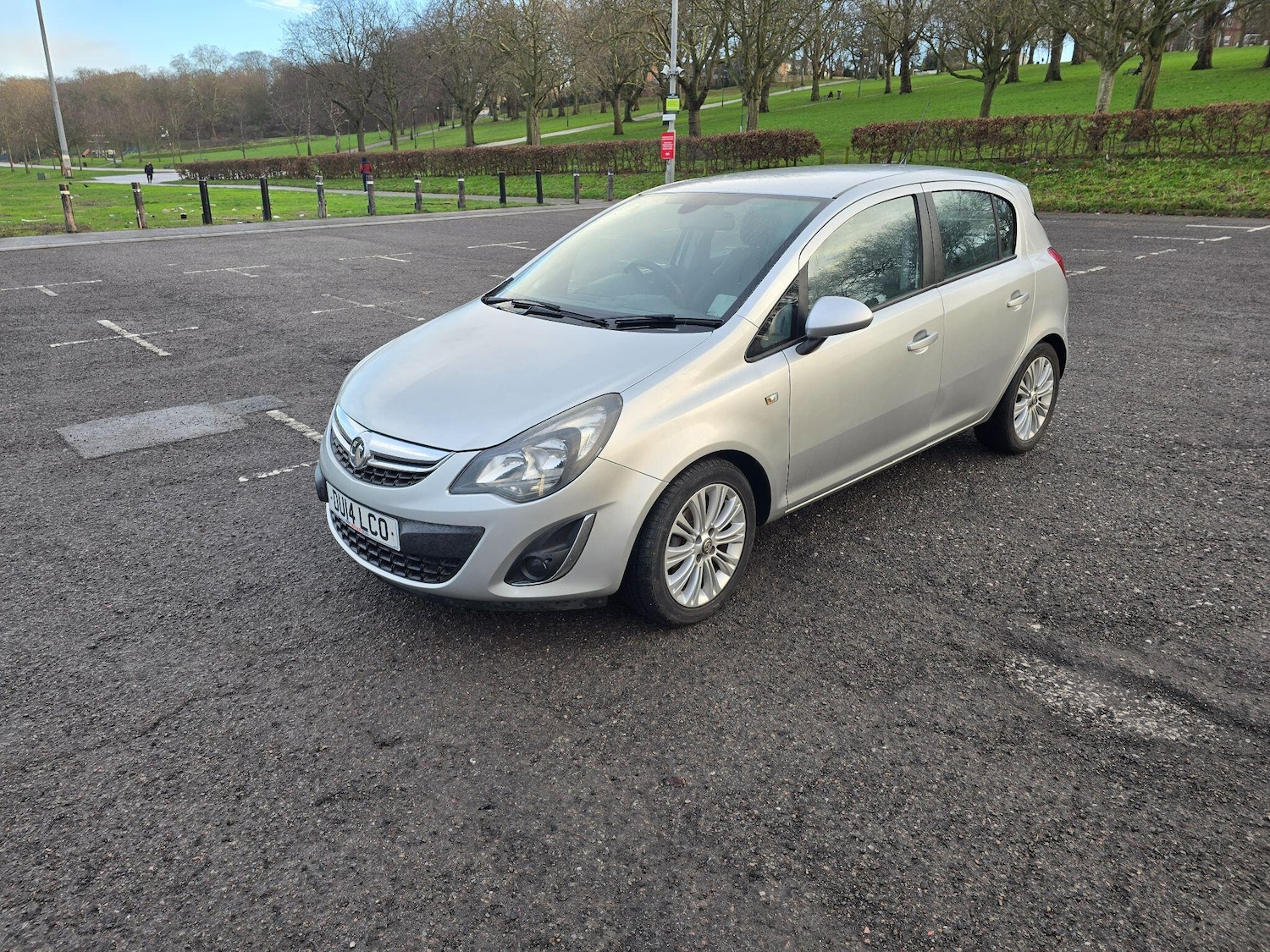 Used Vauxhall Corsa 2014 for sale - 77237686: Photo 3