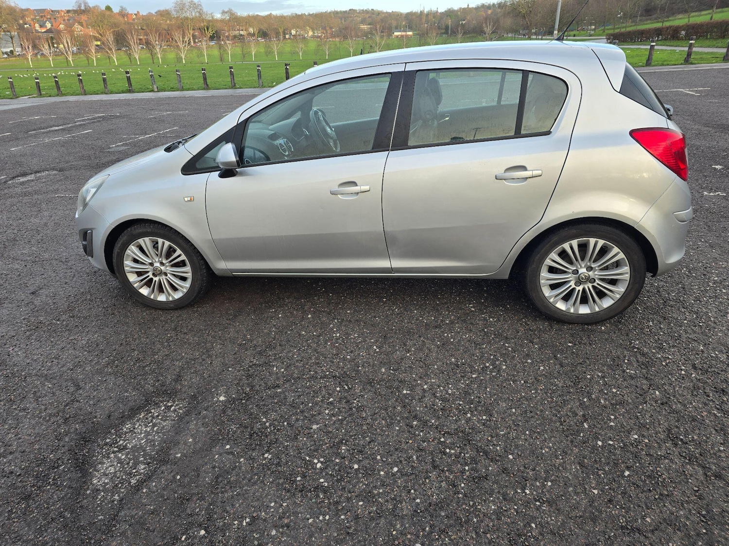 Used Vauxhall Corsa 2014 for sale - 77237686: Photo 9