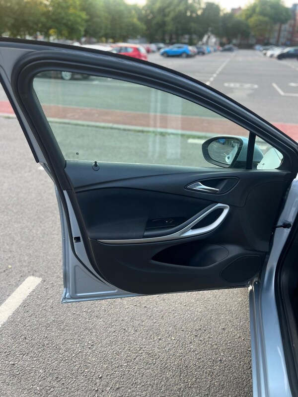 Used Vauxhall Astra 2017 for sale - 75646483: Photo 28